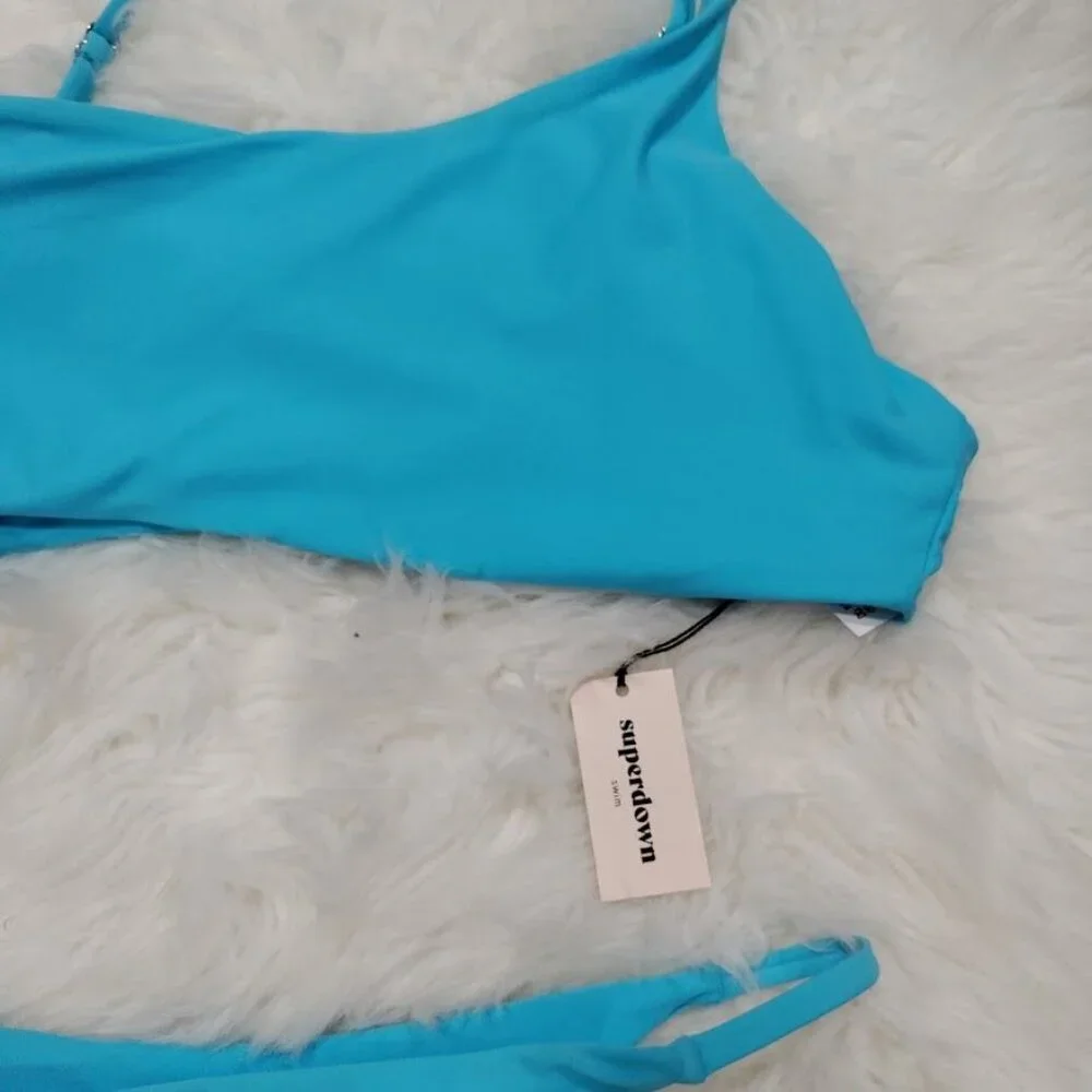 NWT superdown Valerie Asymmetric Cutout Unpadded One Piece Swimsuit Aqua Blue L - Picture 7 of 12
